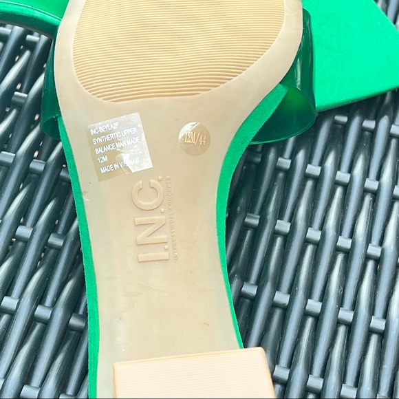 INC SANDAL - Picture 6 of 8